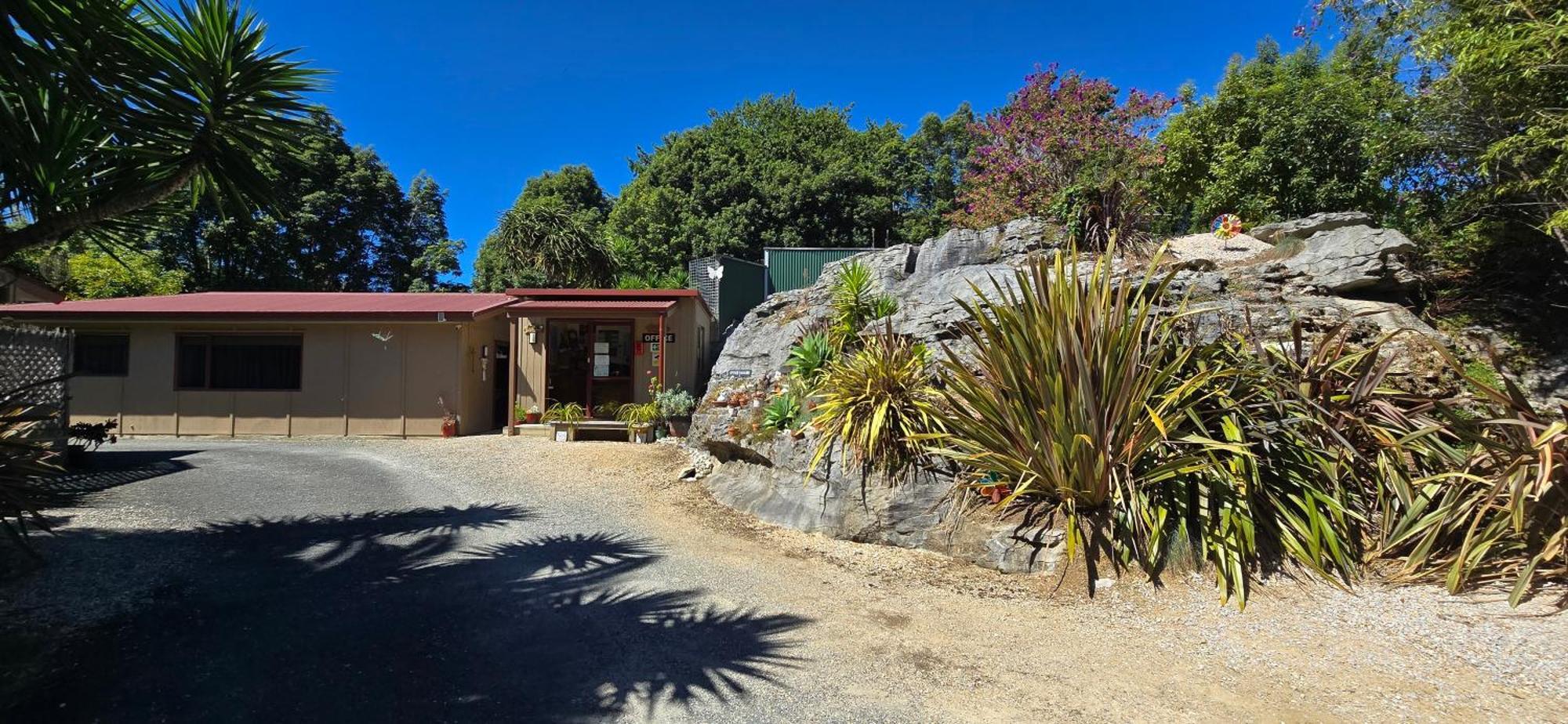 The Rocks Chalets タカカ エクステリア 写真